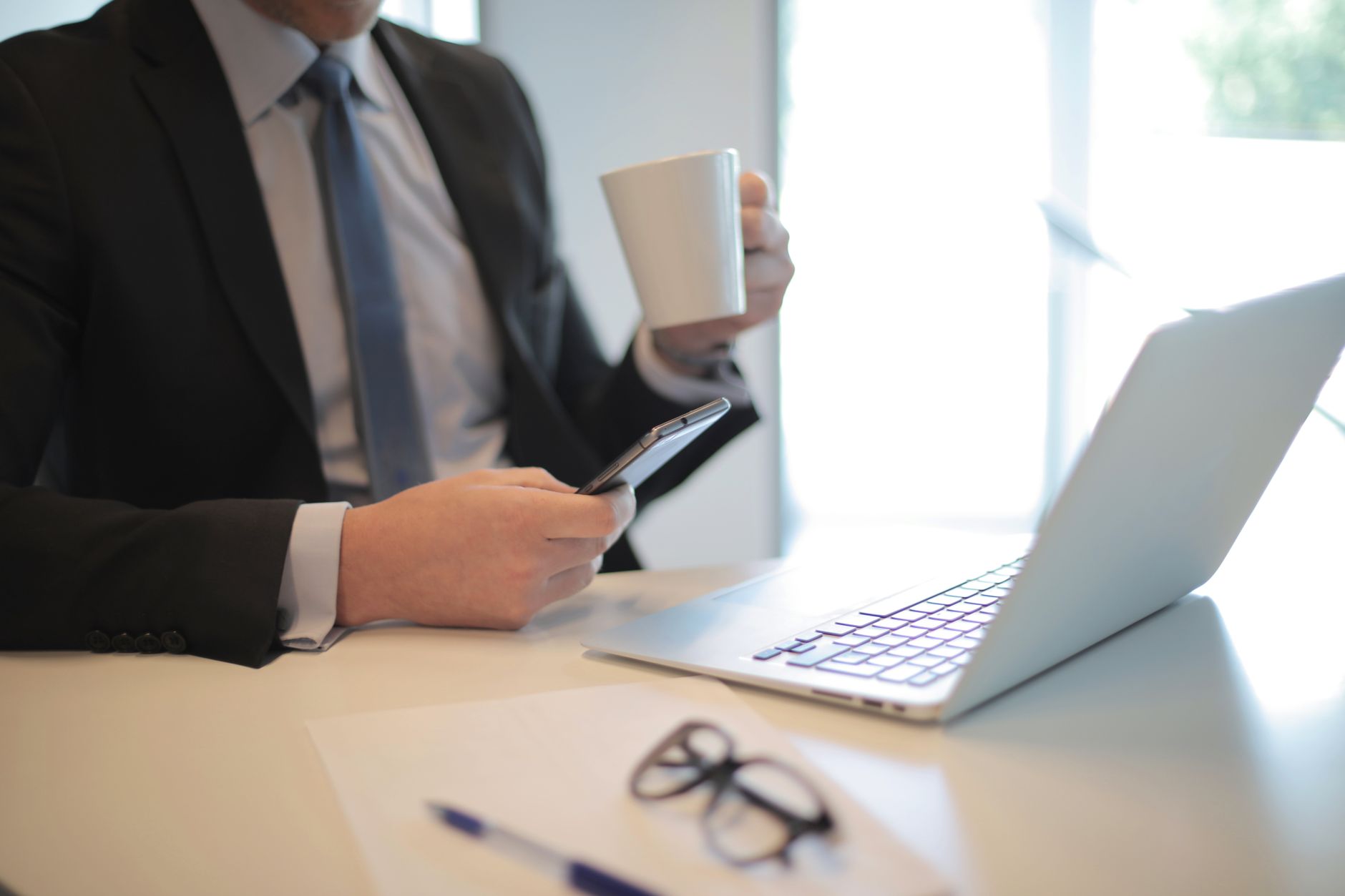¿Qué diferencia hay entre SEO y GEO, y por qué importa al renovar? - Comparativas y alternativas