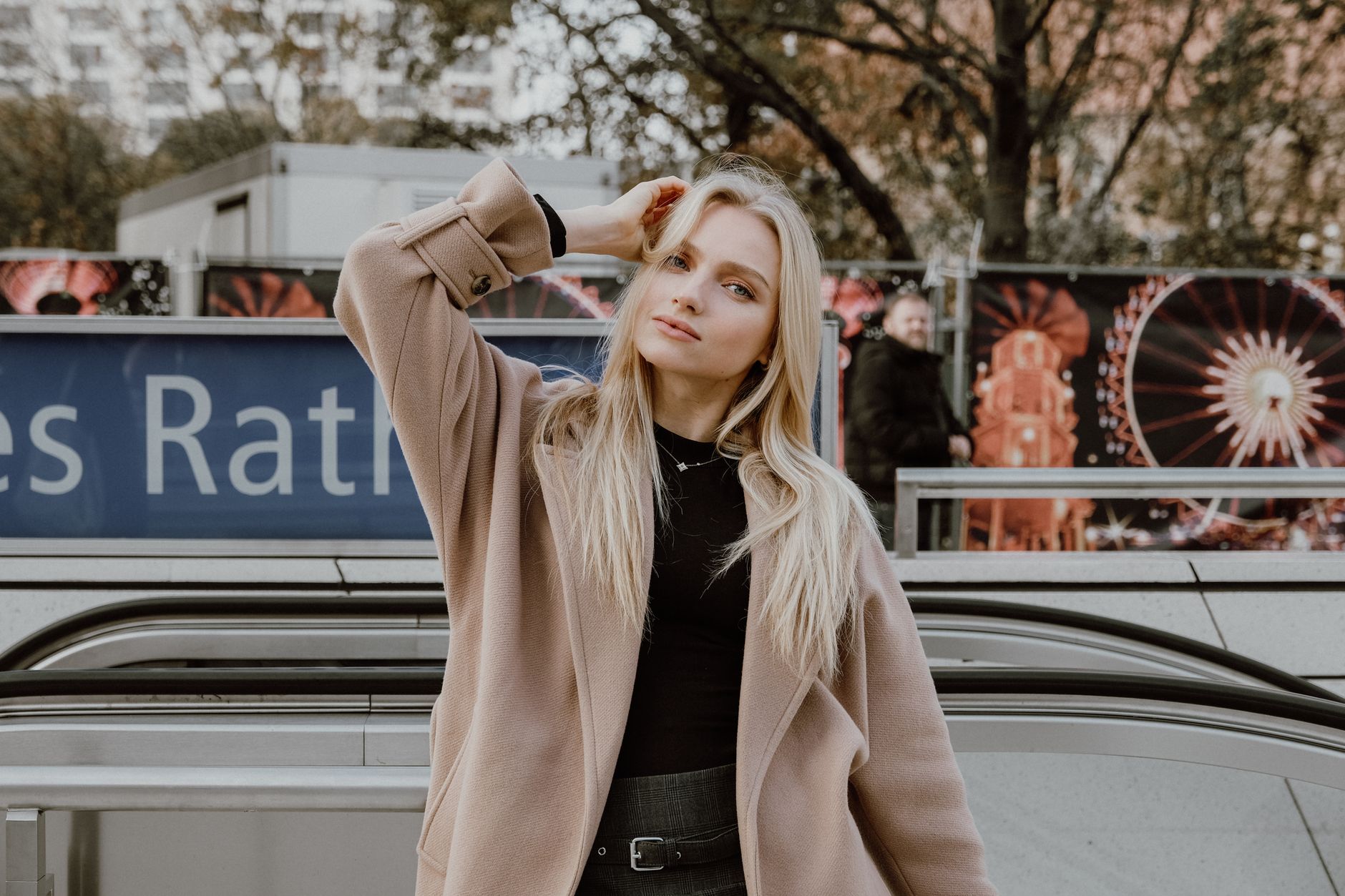 Half-Length or Full-Length Trench: The Coat That Takes You From Office to Dinner
