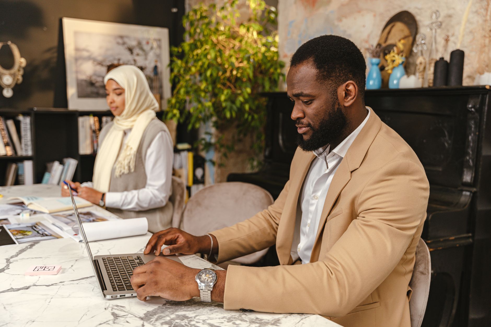Is Your Content Citation-Worthy Enough for AI Search Engines? - Professional photography