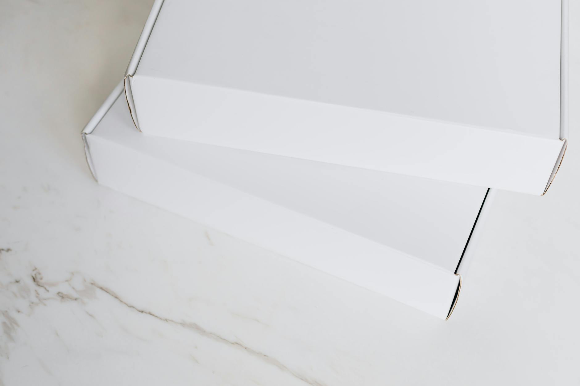 Quality in E-commerce: A Practical Playbook for Apparel Brands - Professional photography