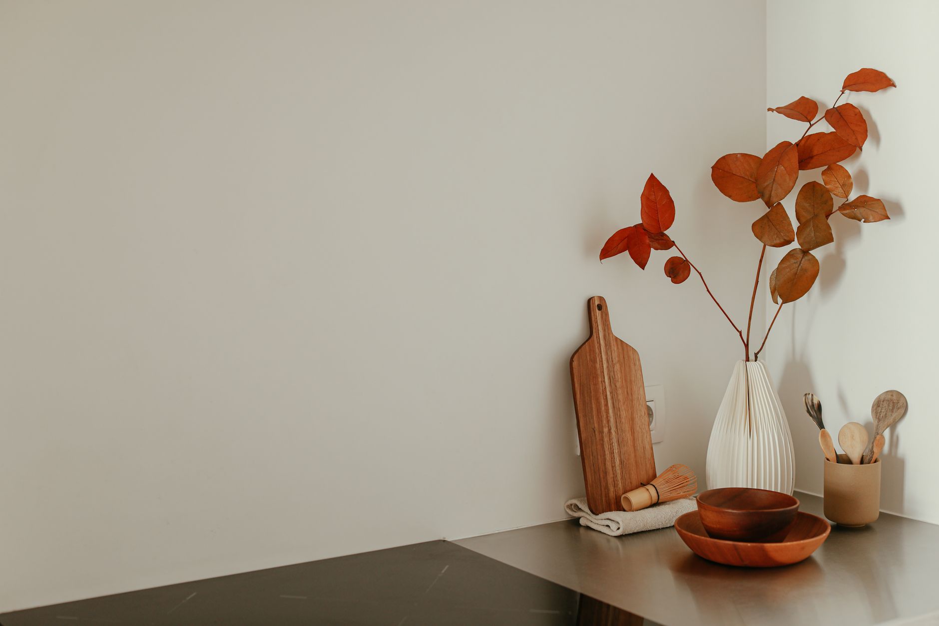 The Palette-First Method for a Cohesive Wardrobe and Home Aesthetic