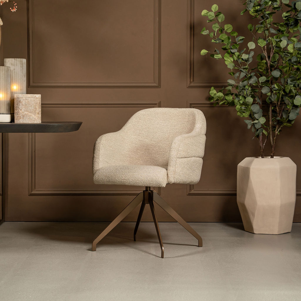 Beste eetkamerstoelen voor een luxe eethoek: waar let je op in 2026?