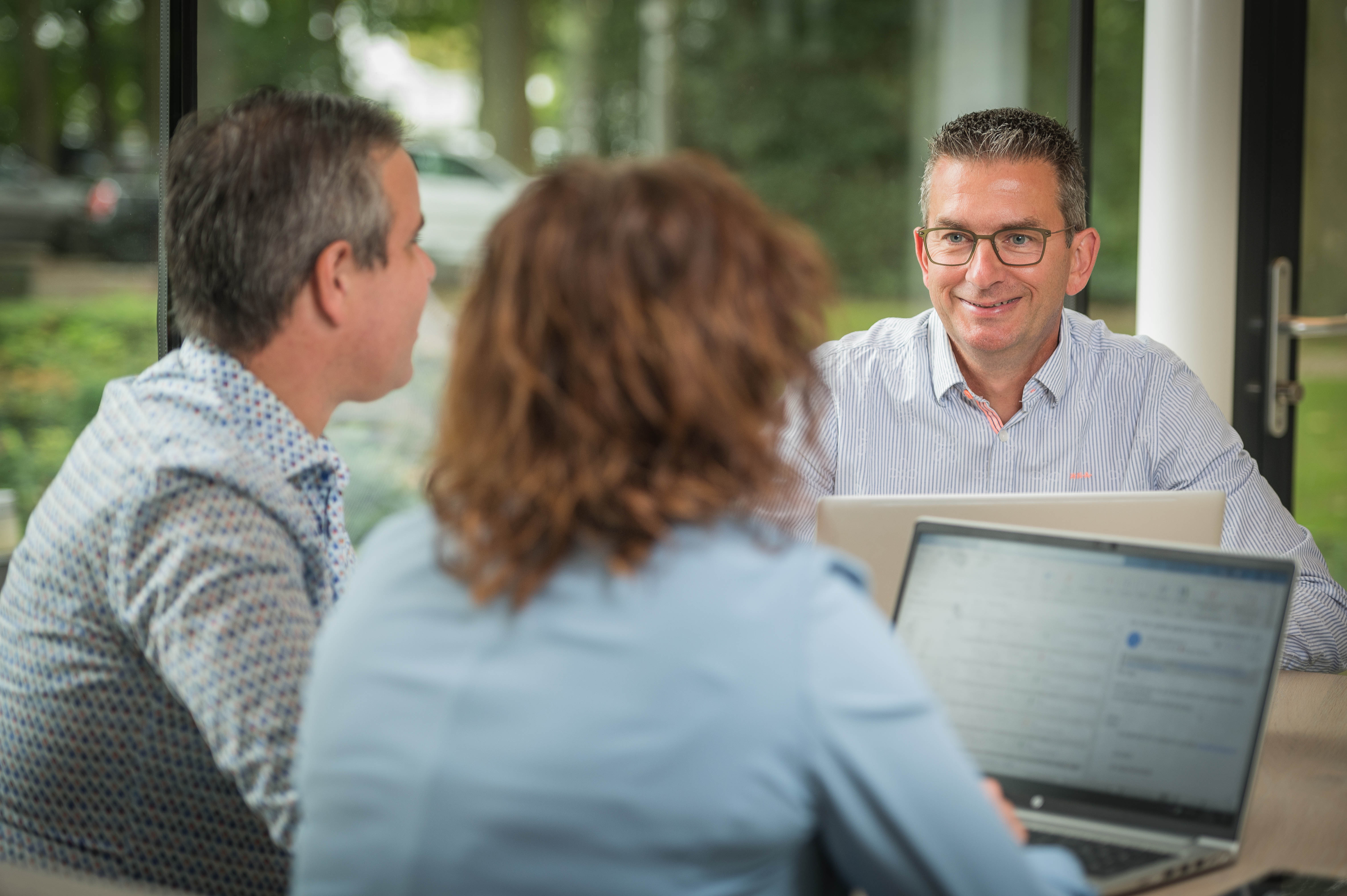 Wat levert btw advies ondernemer en uitbesteden op?