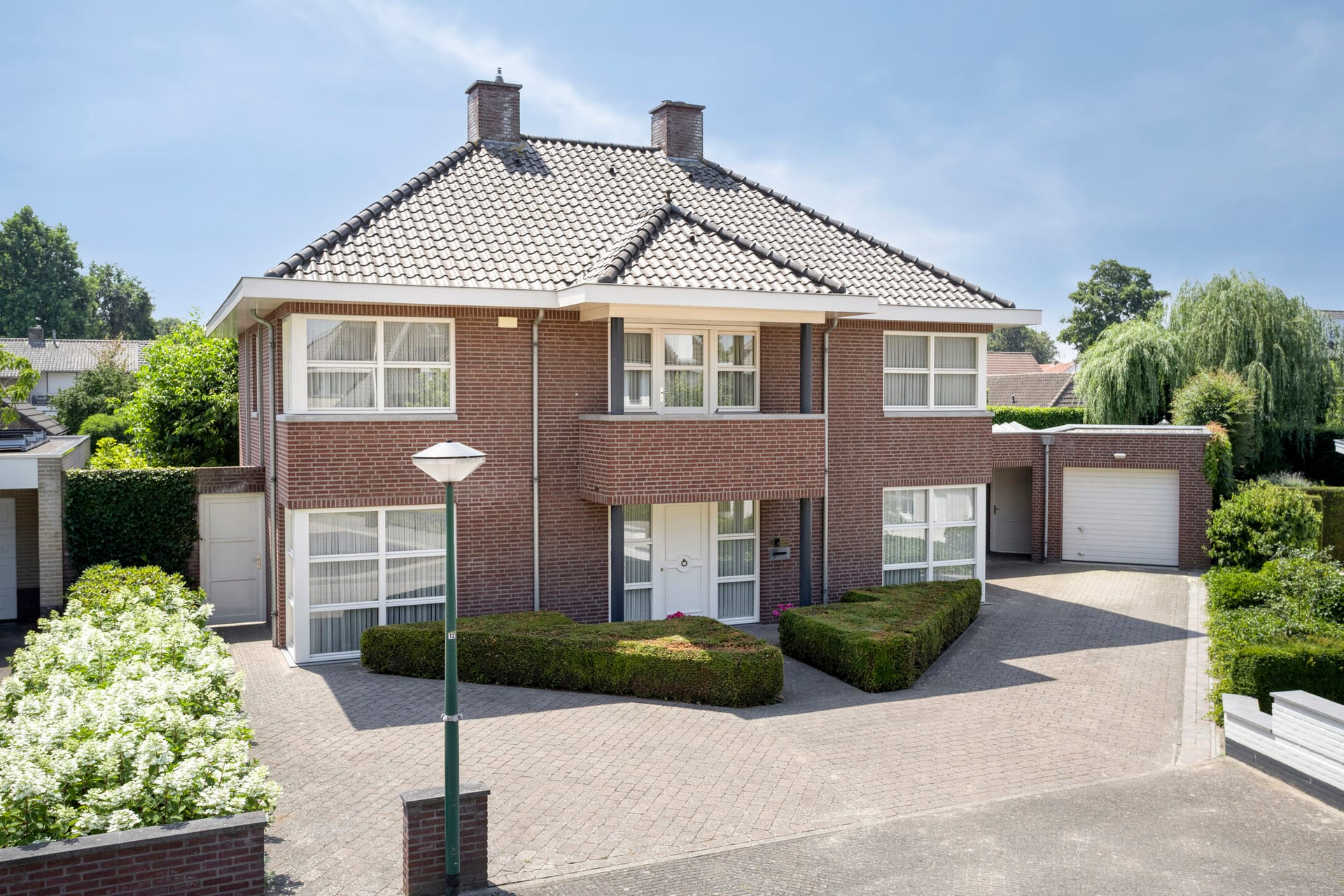 Wordt er nog veel overboden op huizen: Waarom je huis wél biedingen krijgt en tóch niet boven de vraagprijs verkoopt